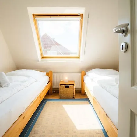 Og Strandlaeufer Id 469 ザンクト・ペーター・オルディング